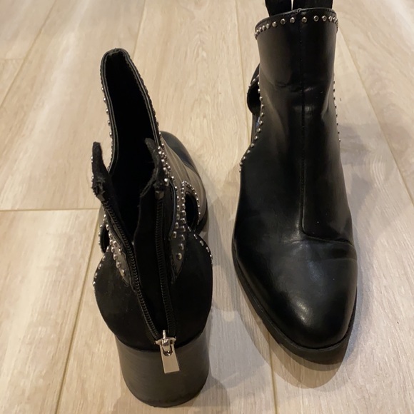 Zara boots with cutouts - Picture 3 of 3